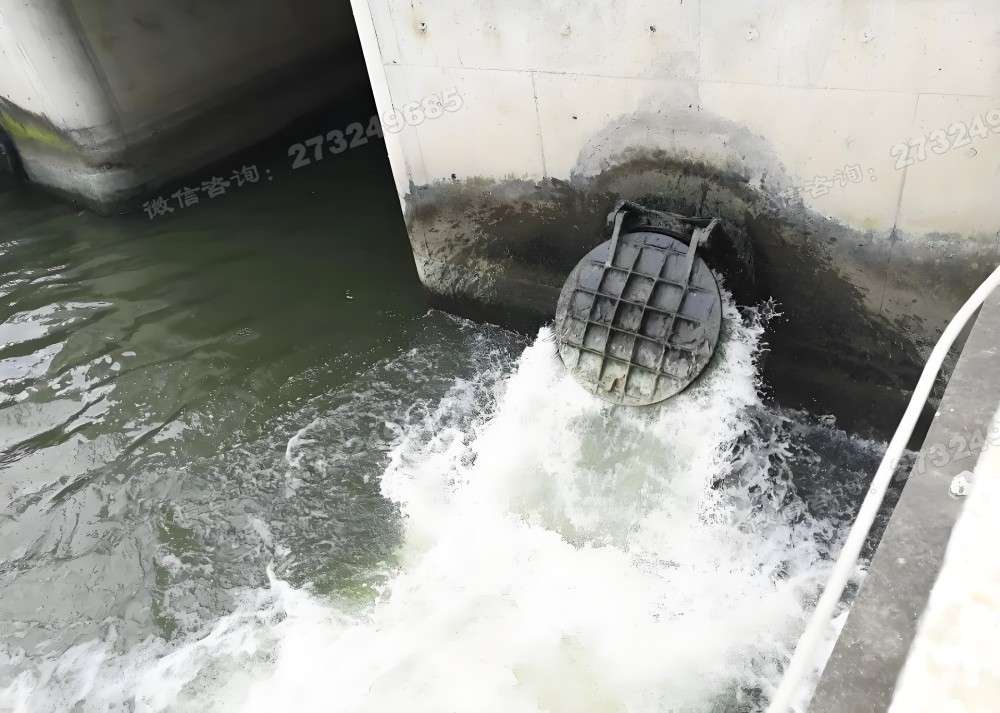 海沧污水排放口拍门