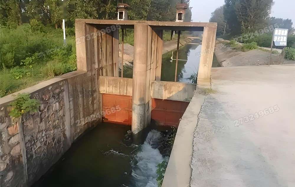 平昌县乡村渠道闸门