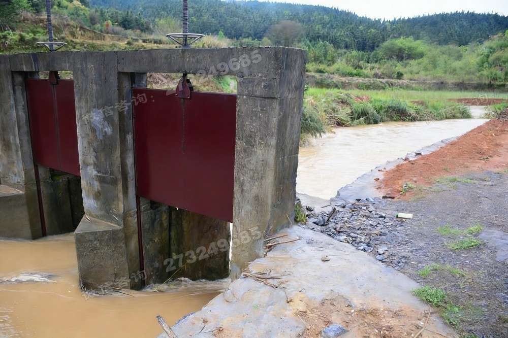 登封浑水渠道铸铁闸门
