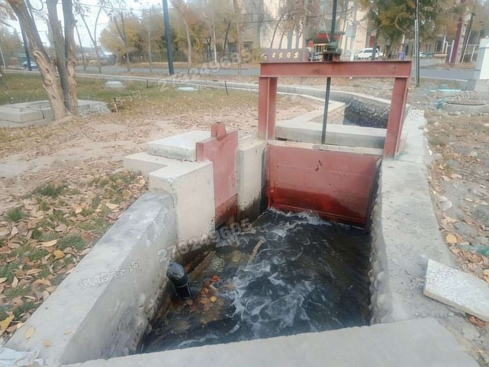 江岸城市景观渠道闸门