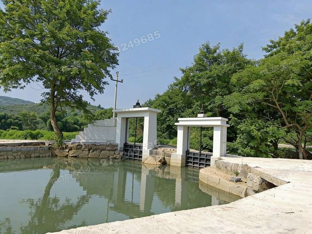 姑苏水库双门铸铁闸门