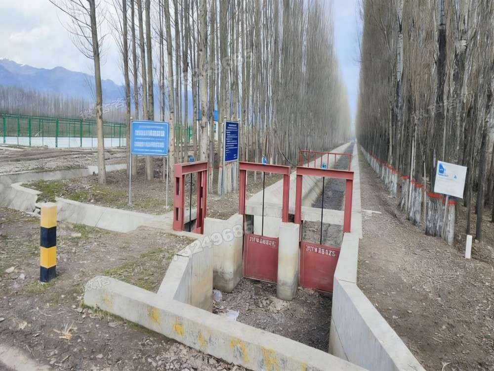 巴州三联渠道闸门