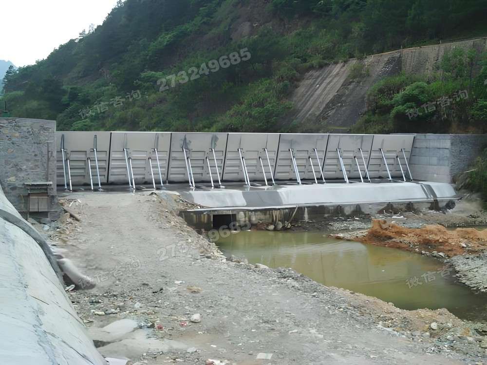 山区河道液压钢坝